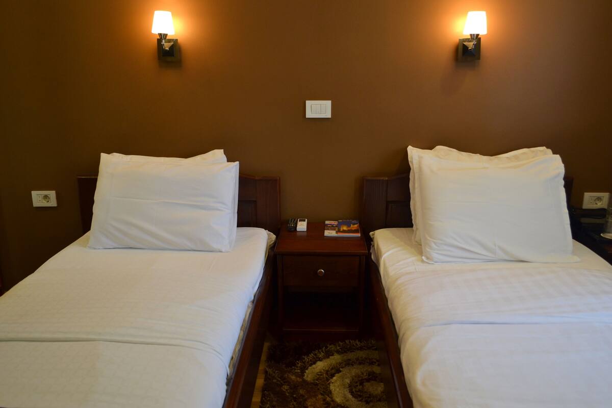 Premium bedding, Select Comfort beds, minibar, in-room safe