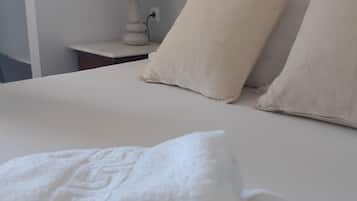 Blackout curtains, free WiFi, bed sheets