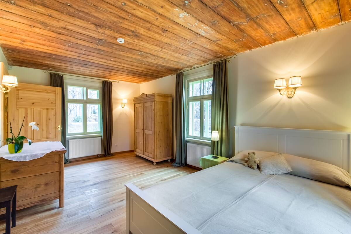 Cottage phong cách lãng mạn, 1 phòng ngủ, quang cảnh vườn, khu vực vườn | Bộ đồ giường cao cấp, nệm Select Comfort 