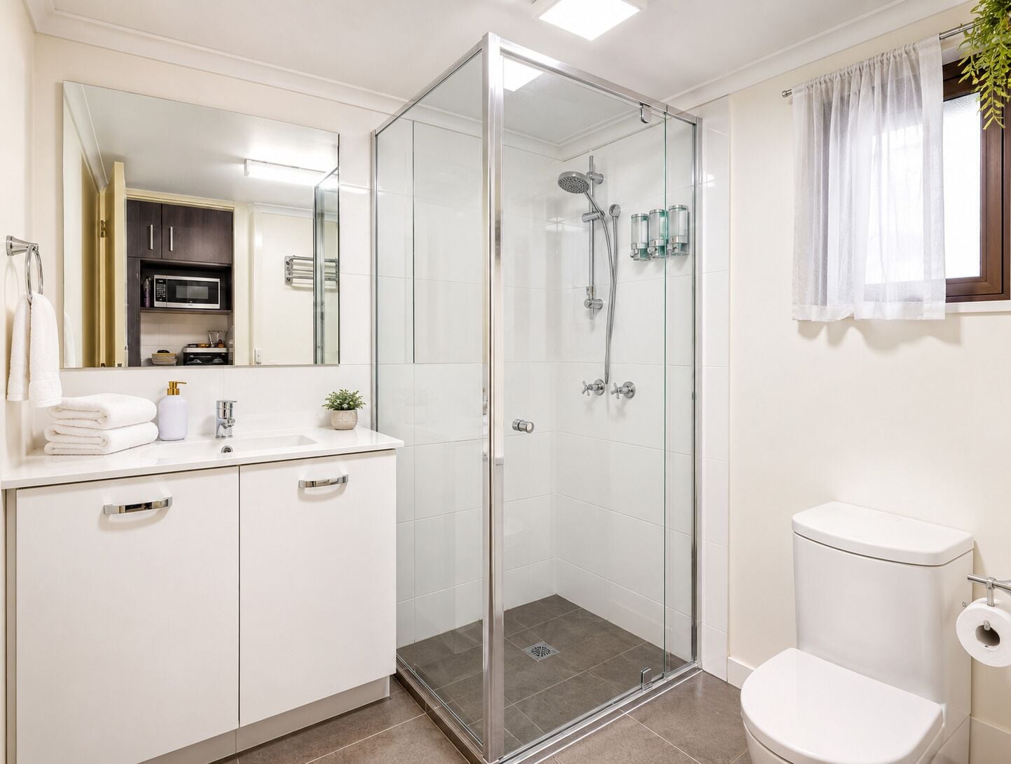 Double Room | Bathroom
