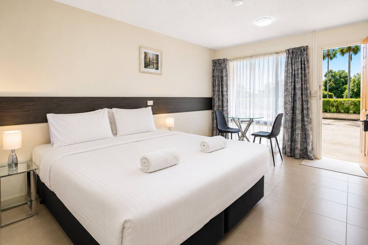 King Room, River View | 1 bedroom, Egyptian cotton sheets, premium bedding, pillowtop beds