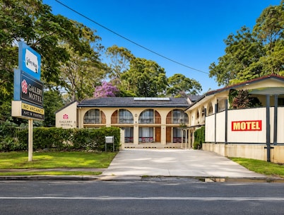 Gallery Motel