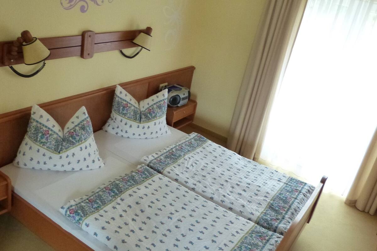 Departamento Confort, baño en la habitación (Gartenblick)