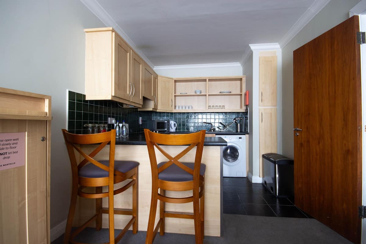 coffee/tea maker, electric kettle