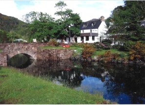 Exterior - The Old Inn (Gairloch)