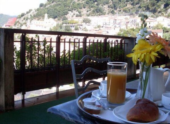 Terrace/patio - Hotel Isola di Lauria (Lauria)