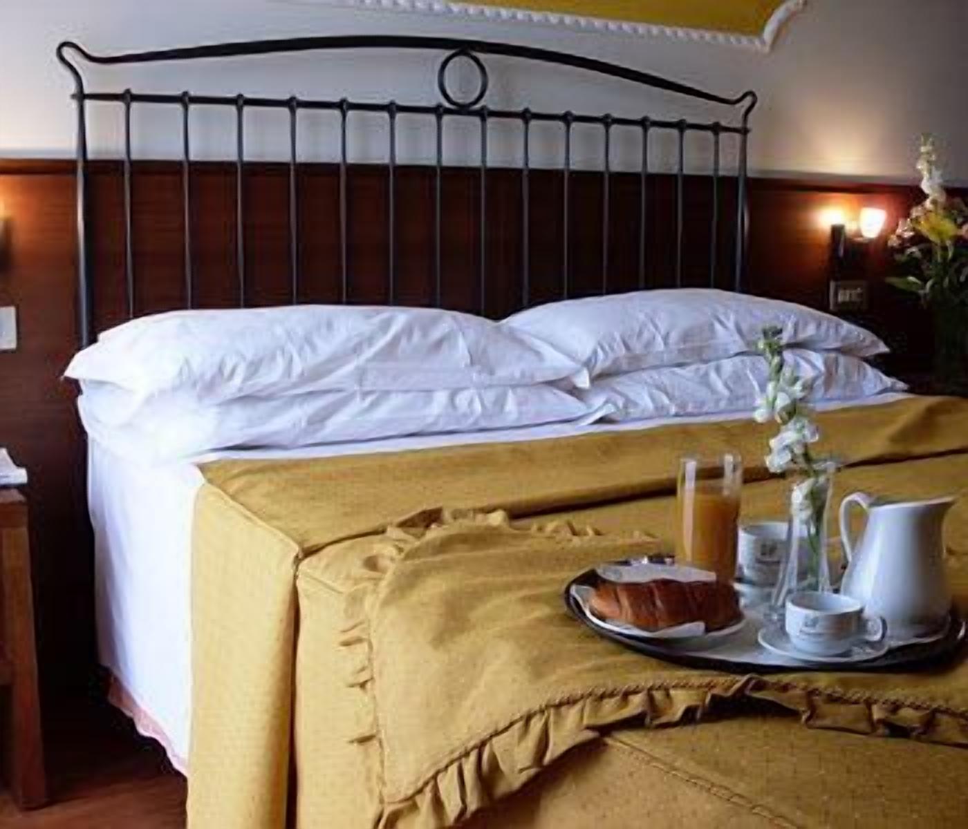 Minibar, coffres-forts dans les chambres, Wi-Fi gratuit