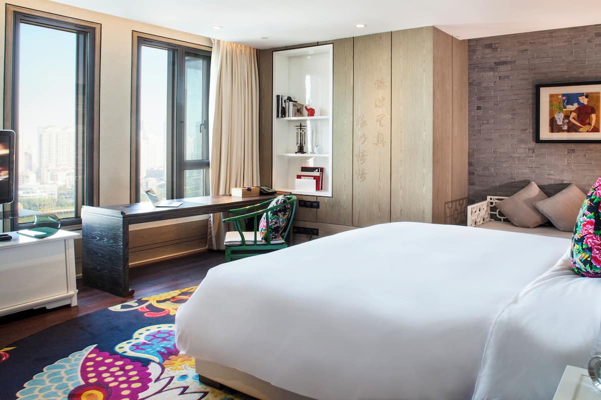 Down duvets, minibar, in-room safe, desk