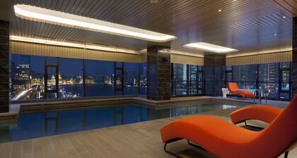 Hotel Indigo Shanghai on The Bund by IHG