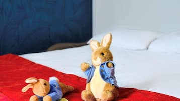 Quarto família, 1 cama de casal e sofá-cama | Roupas de cama premium, frigobar, cofres nos quartos, escrivaninha