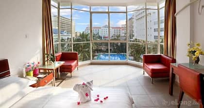 Sanya Haiyuebay Holiday Hotel