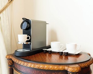 Luksus-dobbeltrom, 1 kingsize-seng | Kaffe og/eller kaffemaskin