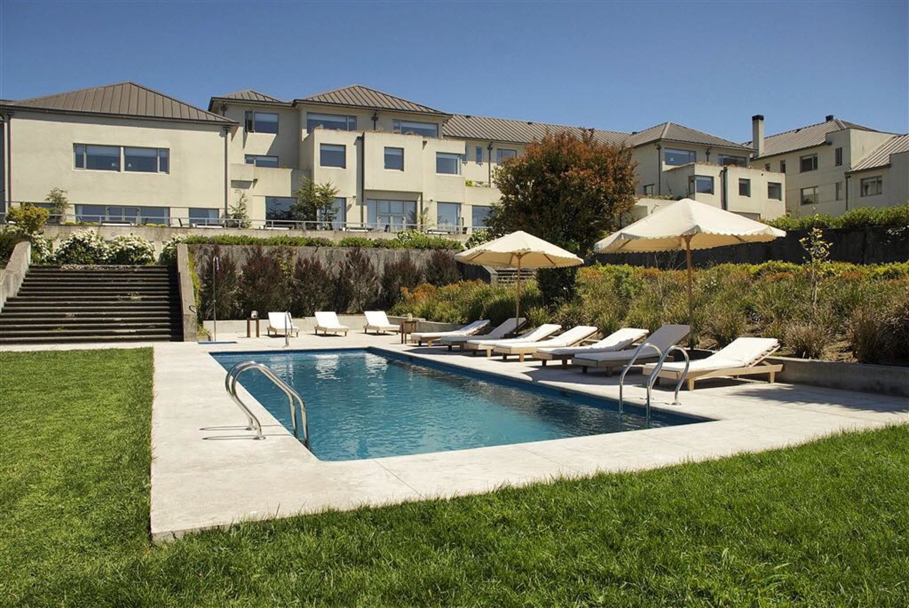 Alberca al aire libre