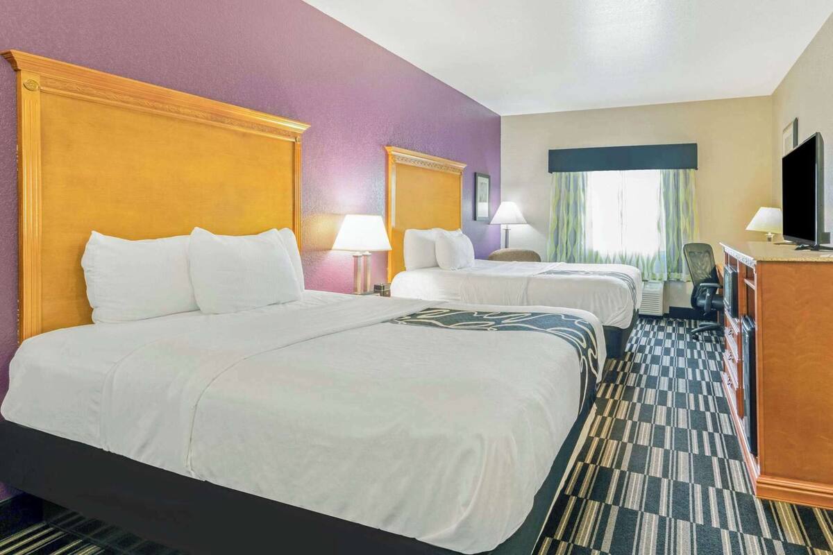 Premium bedding, down comforters, pillowtop beds, desk