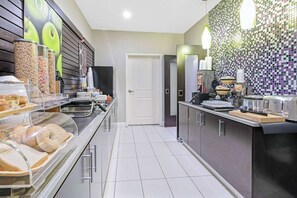 Desayuno buffet incluido todos los días