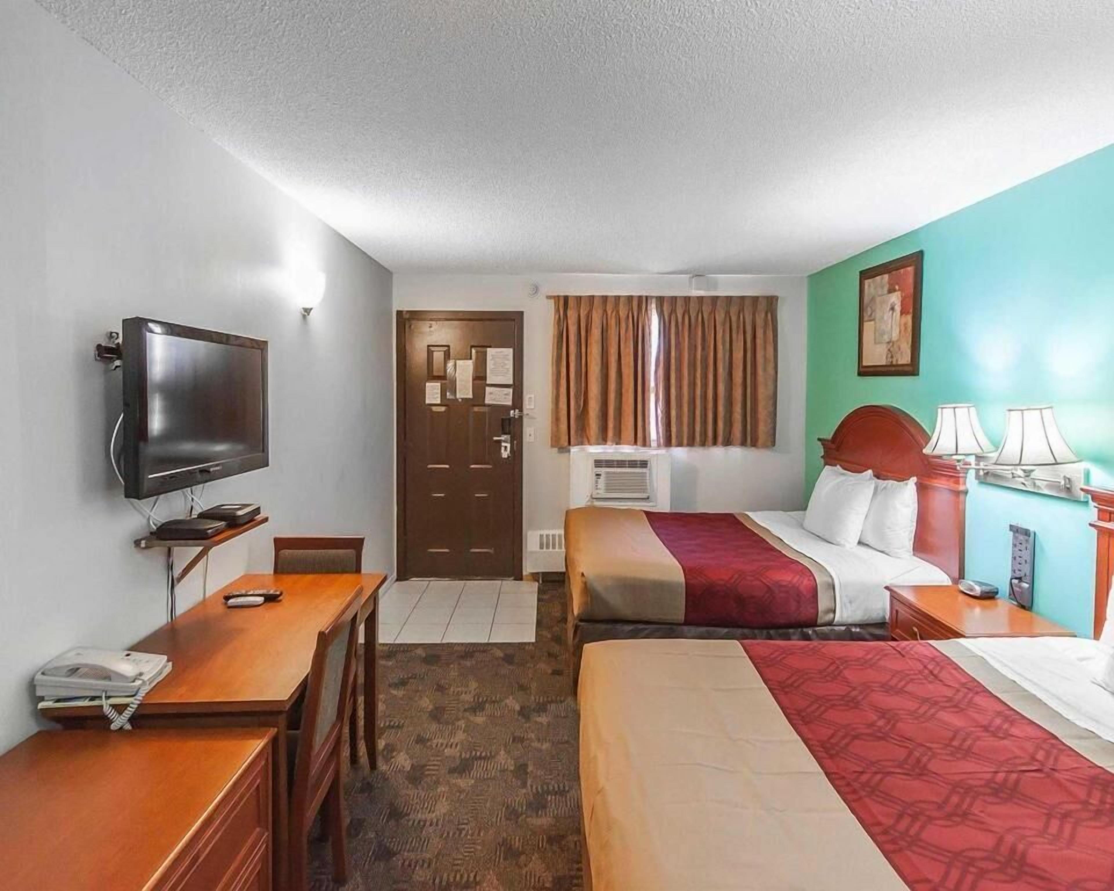 Desk, cribs/infant beds, rollaway beds, WiFi