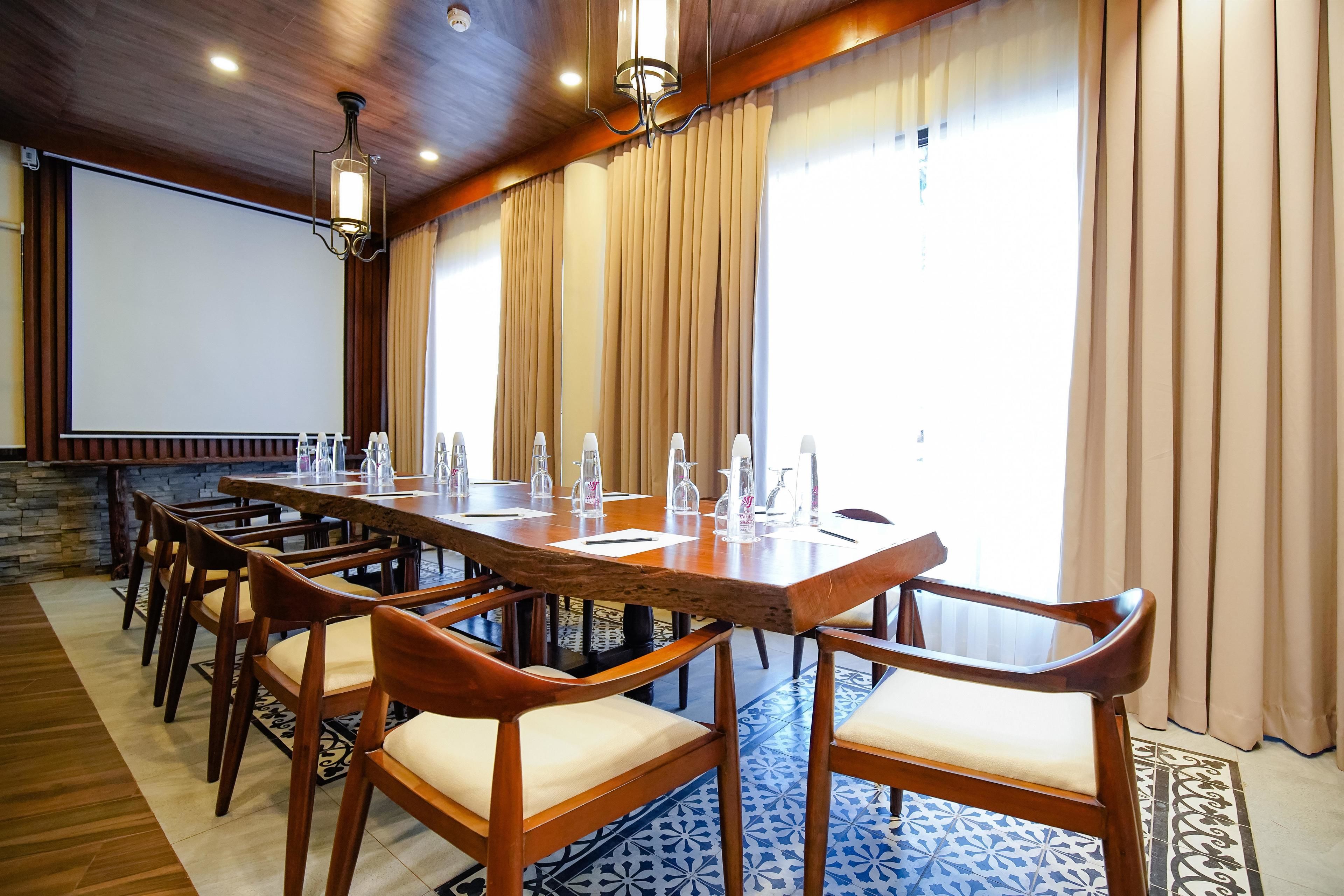 Foto - Cebu White Sands Resort and Spa