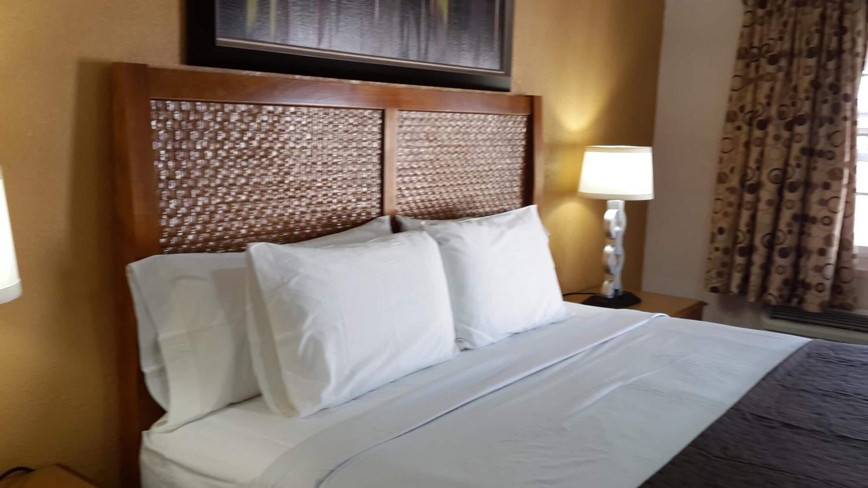 Free WiFi, bed sheets, alarm clocks