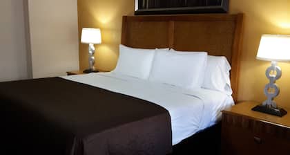 American Regency Inn