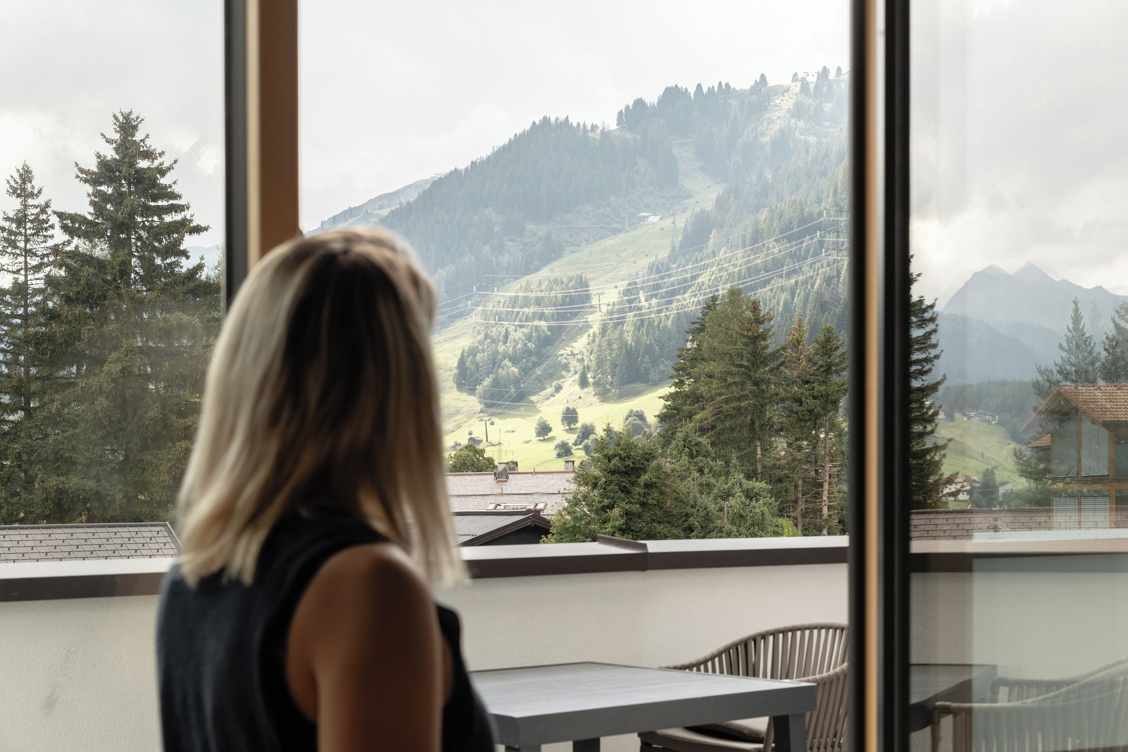 Suite, balcón | Terraza o patio