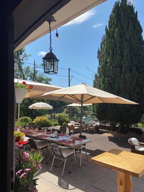 Exterior - Hotel Cro-Bidou (Saint-Paul-en-Chablais)