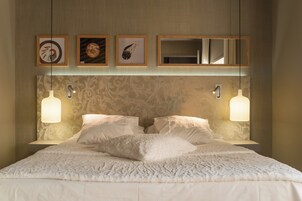 Deluxe Double Room | Individually decorated, individually furnished, desk, soundproofing