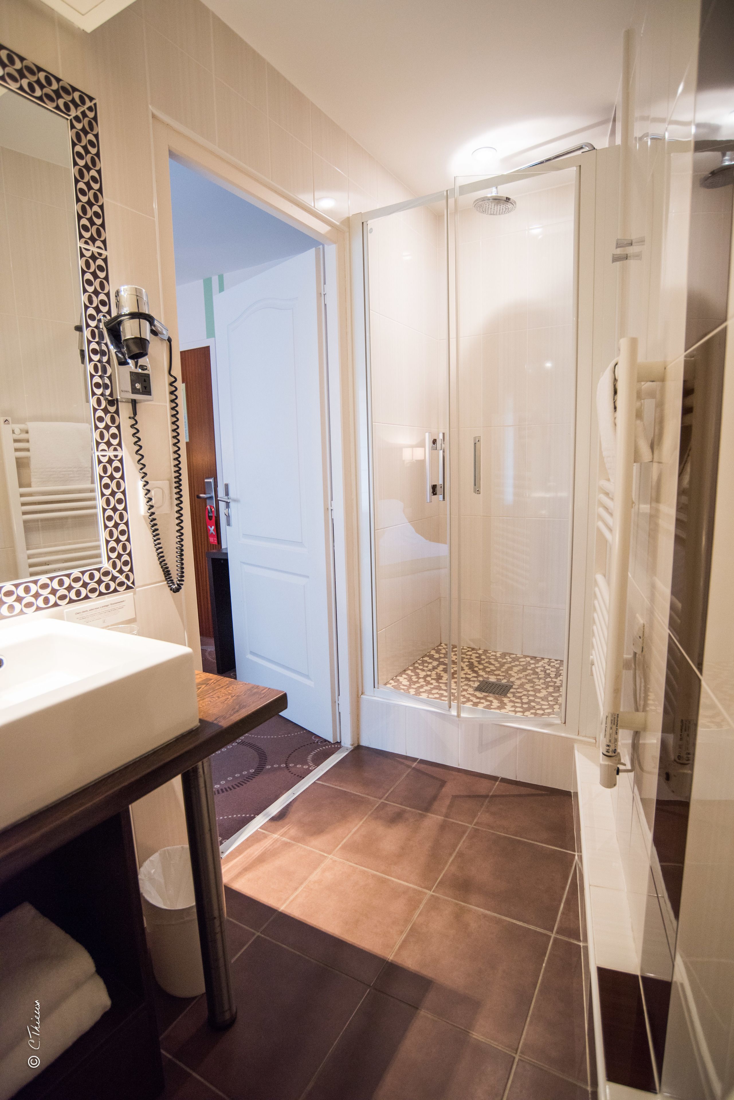 small room | bathroom | free toiletries, hair dryer, towels