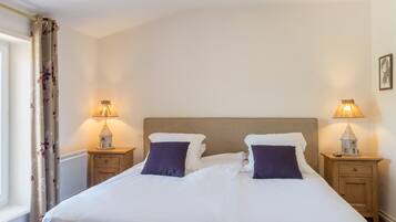 Superior Suite | 2 bedrooms, minibar, in-room safe, desk