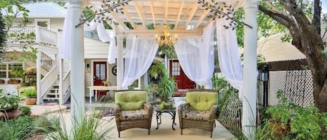 Suite Deluxe, 2 chambres | Terrasse/Patio