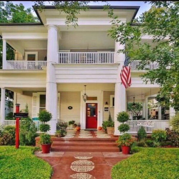 Front of property - O'Casey's Boutique Inn (San Antonio)