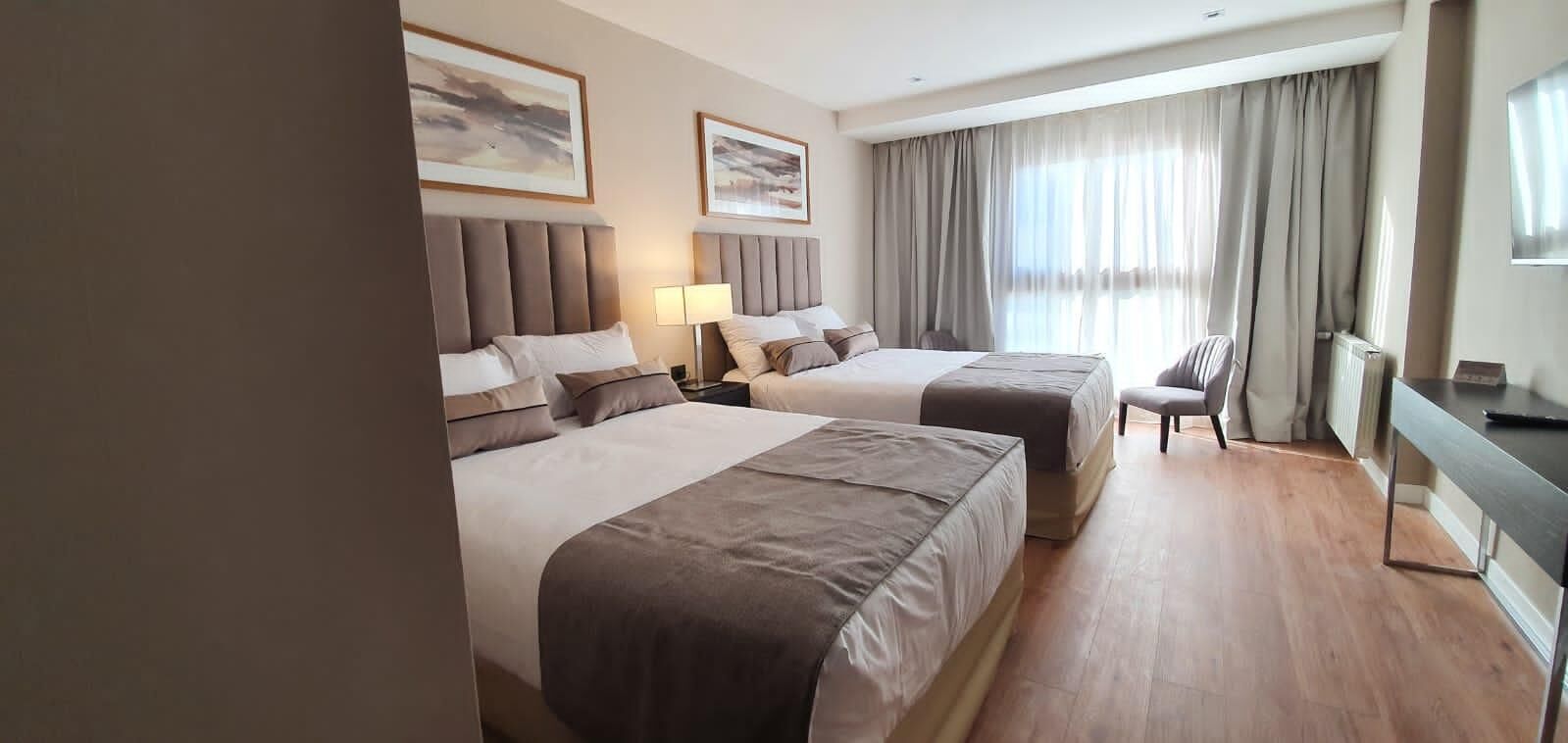Minibar, in-room safe, blackout drapes, free WiFi