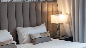 Master Suite | Minibar, pengeskab på værelset, mørklægningsgardiner, gratis Wi-Fi