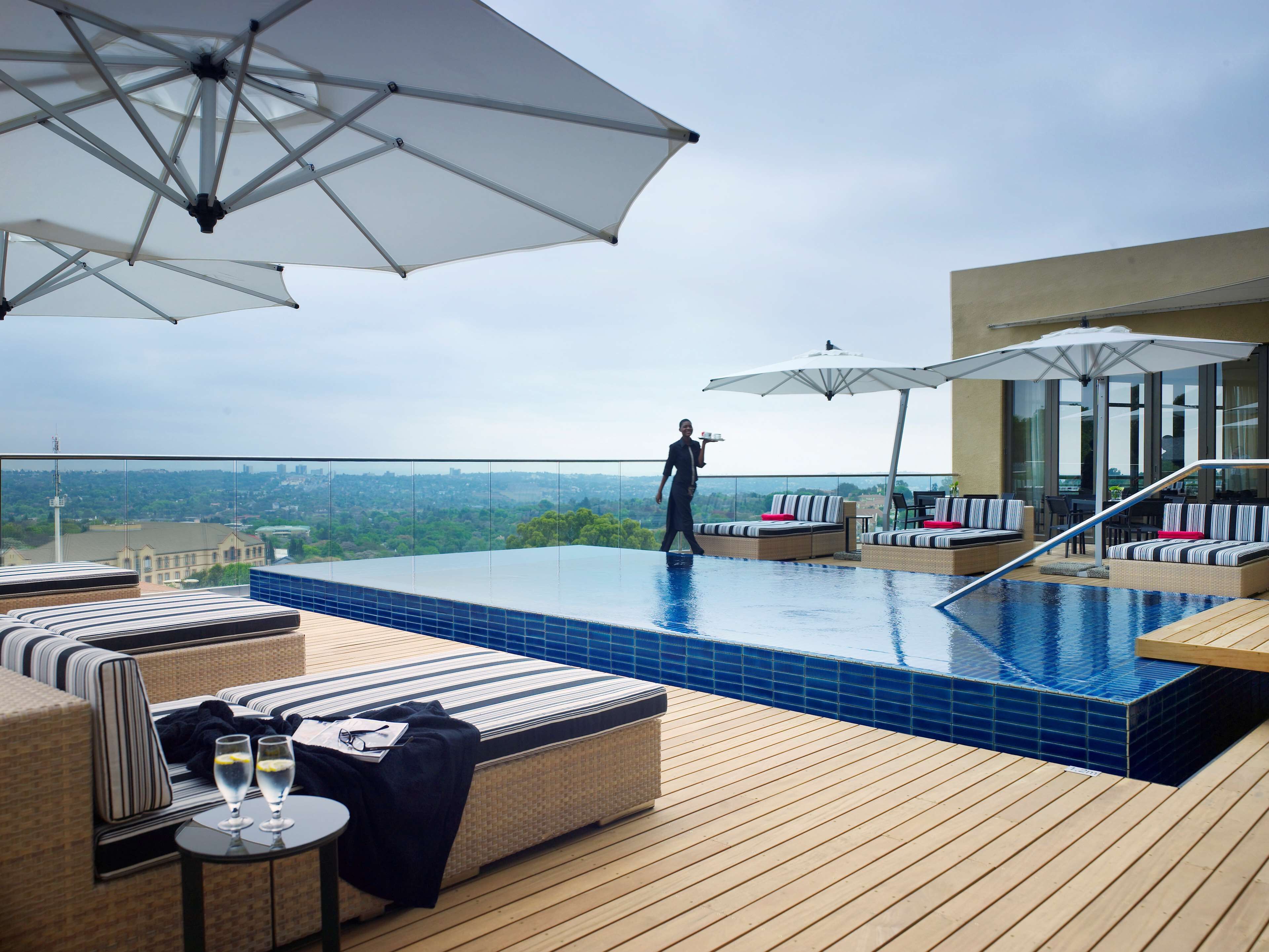 Photo - Southern Sun Hyde Park Sandton