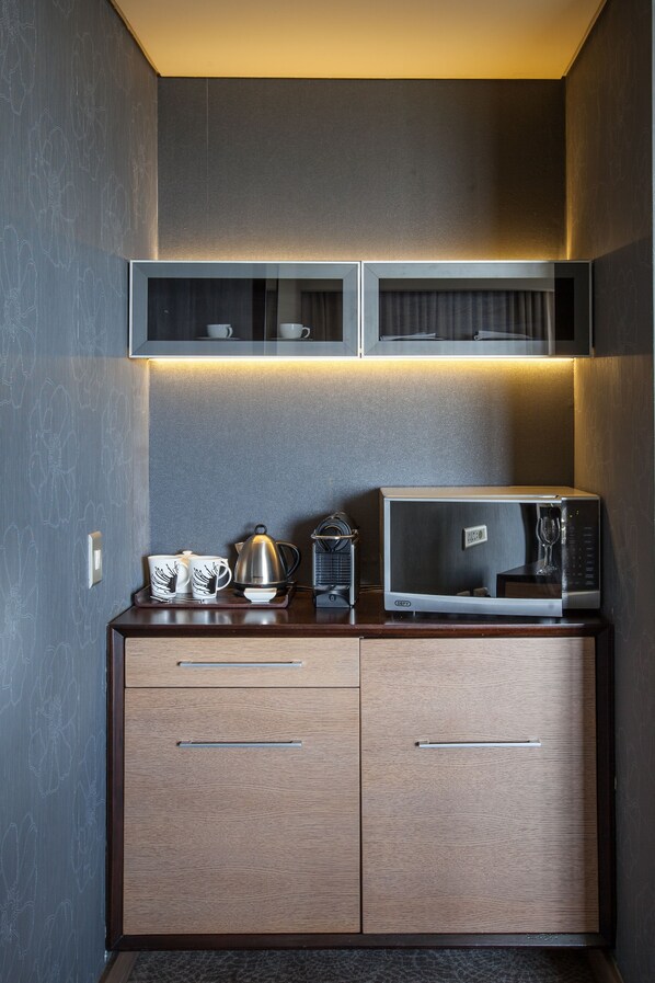 Executive Room | Private kitchen | Electric kettle