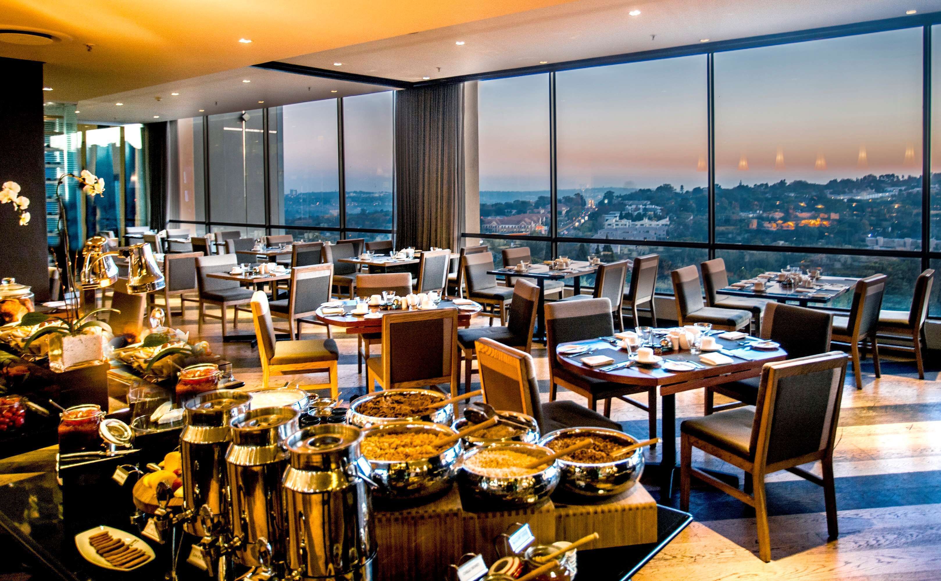 Photo - Southern Sun Hyde Park Sandton