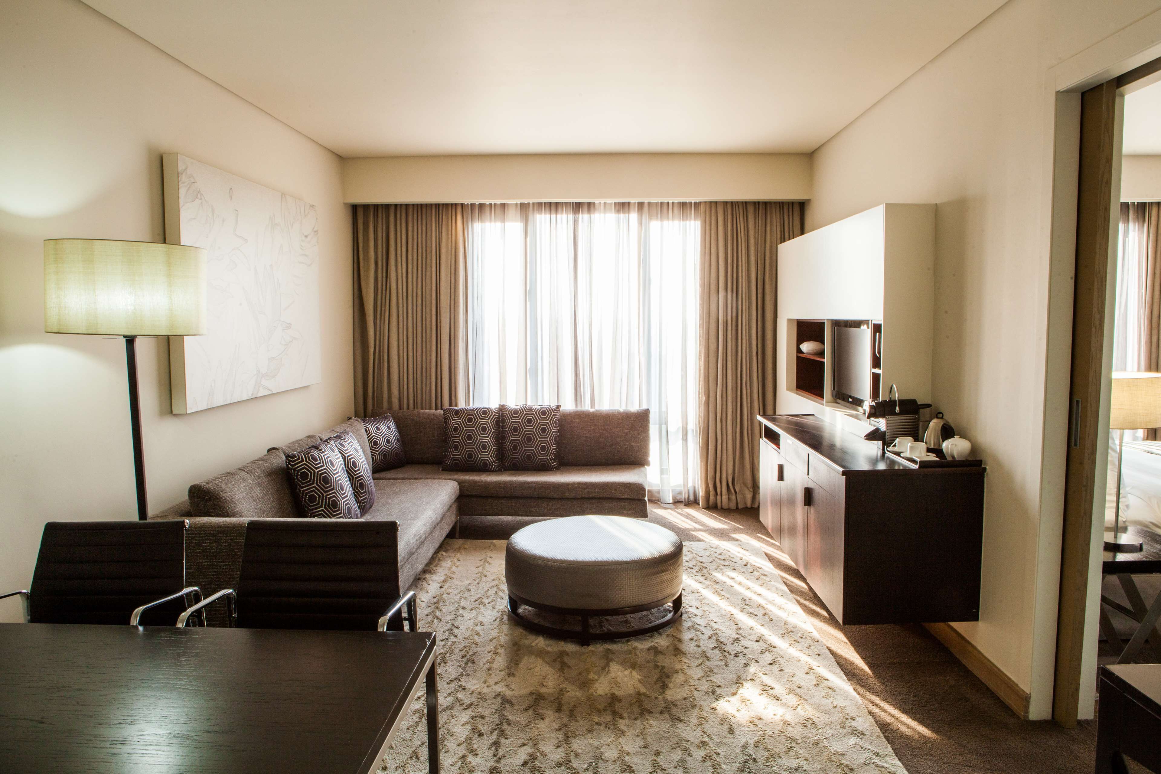 Photo - Southern Sun Hyde Park Sandton