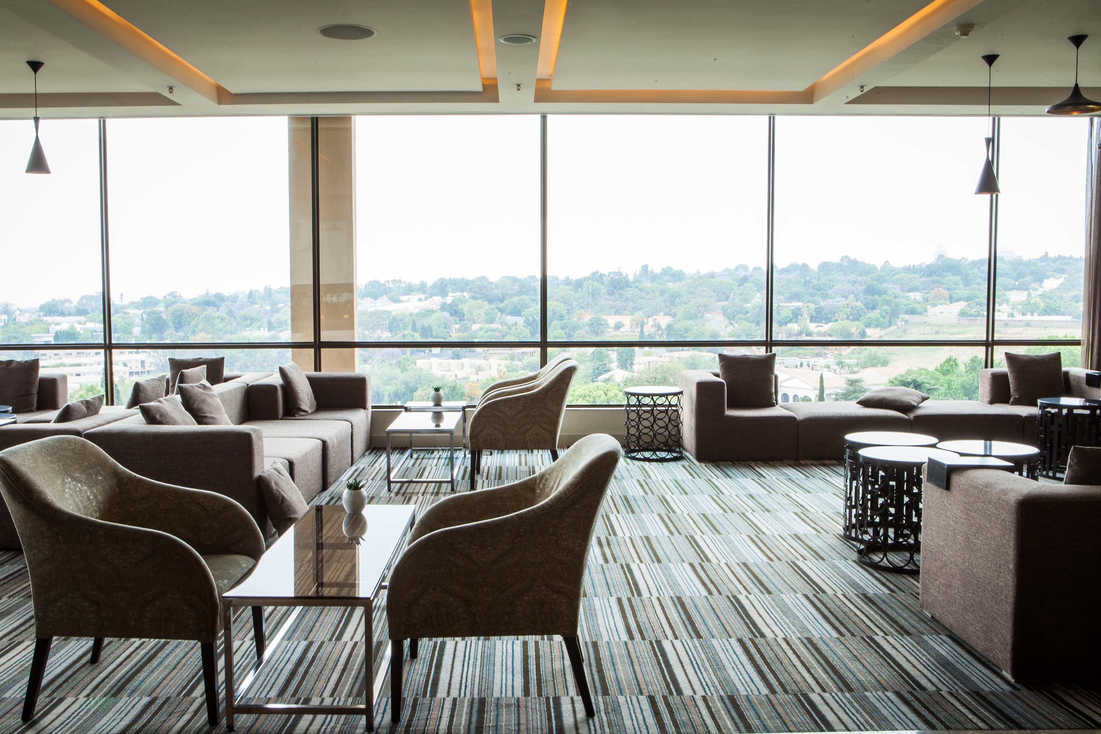 Photo - Southern Sun Hyde Park Sandton