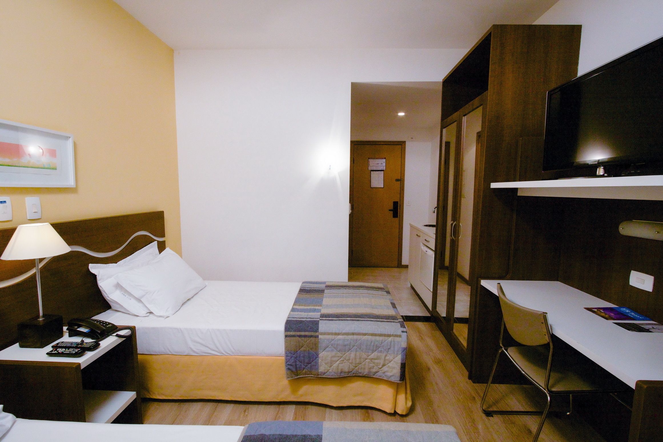 executivo twin | minibar, in-room safe, desk, free wifi