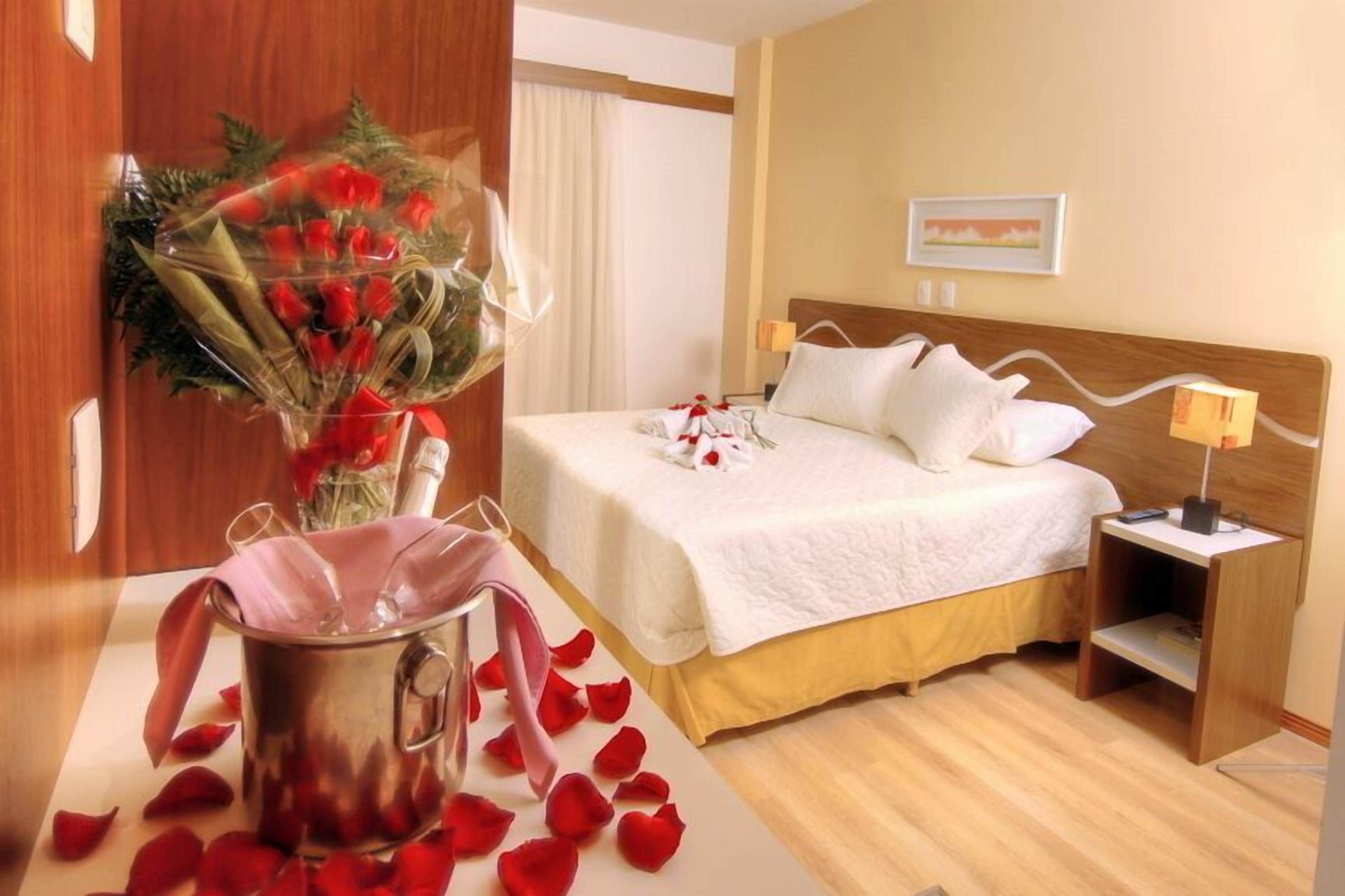 Executivo Casal | Minibar, in-room safe, desk, free WiFi