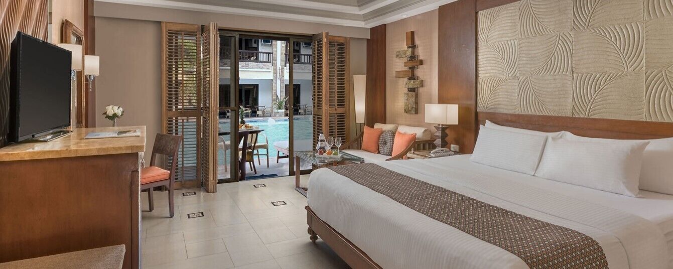  Premier with Direct Pool Access