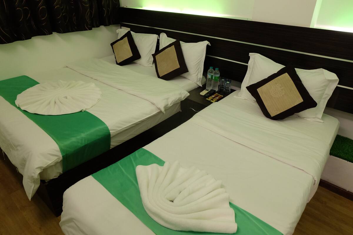 Family Triple Room | In-room safe, WiFi (free)