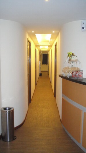 Hallway - Esperanza Hotel (Kuala Lumpur)