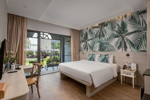 Studio Pool Access | Garden view - Sawaddi Patong Resort & Spa by Tolani (Patong)