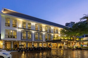 View from property - Sawaddi Patong Resort & Spa by Tolani (Patong)