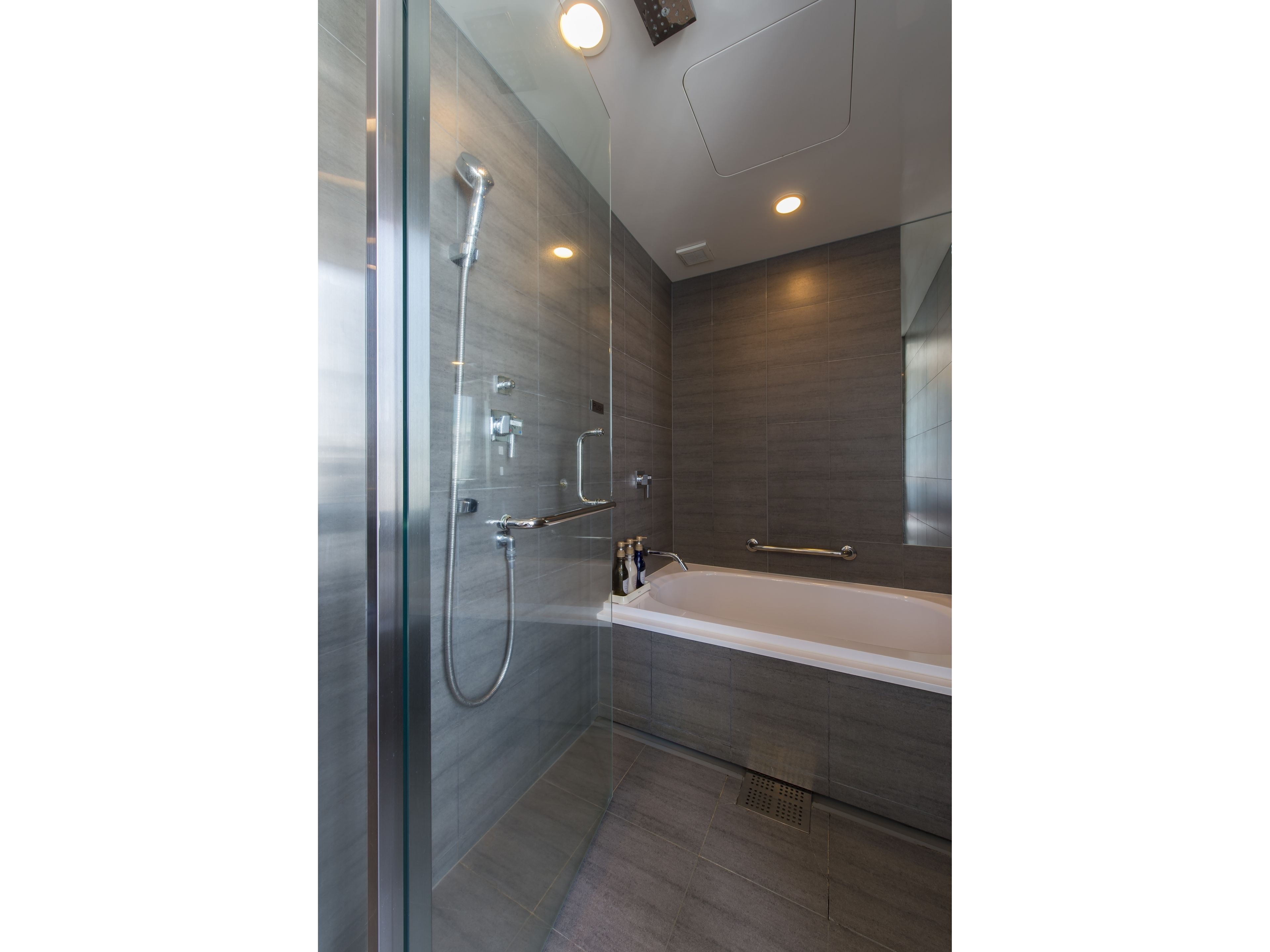 free toiletries, slippers, electronic bidet, towels