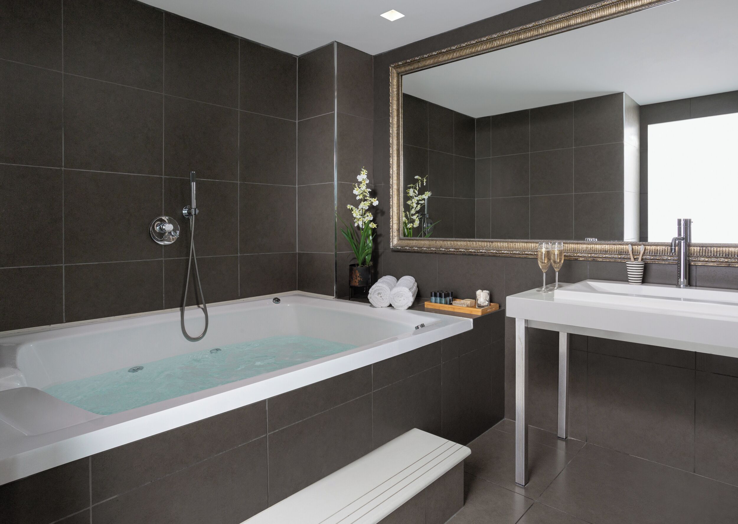 Photo - Sea Executive Suites