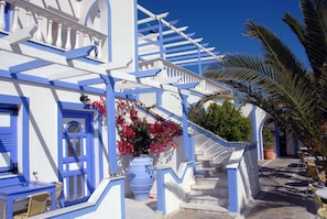 Exterior - Stavros Villas (Santorini)
