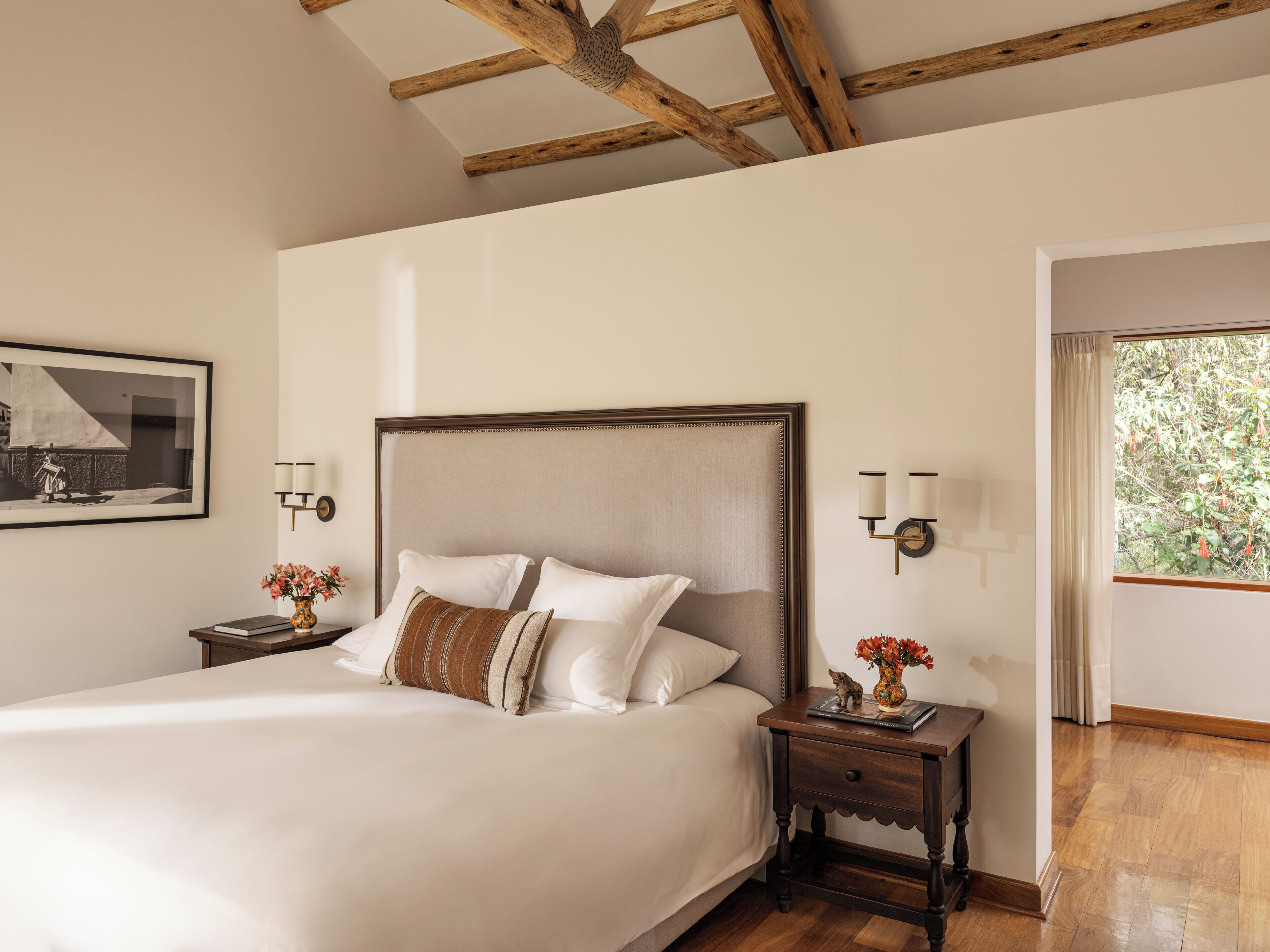 Villa (Maras) | Premium bedding, down duvets, minibar, in-room safe