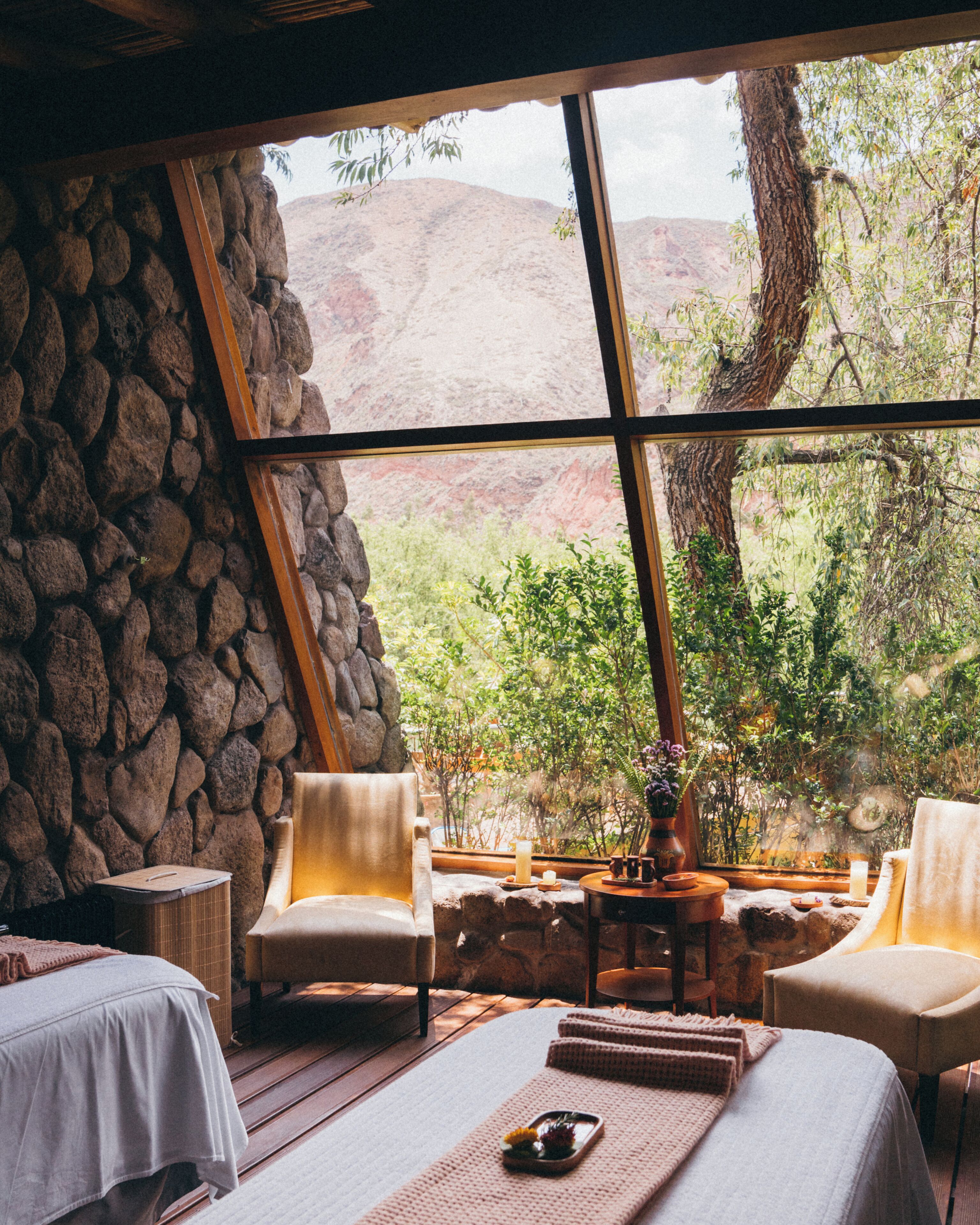 Sauna, steam room, body treatments, hydrotherapy, aromatherapy