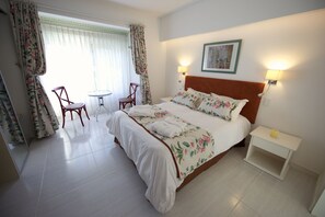 Standard Double Room, 1 Double Bed | Premium bedding, in-room safe, iron/ironing board, rollaway beds